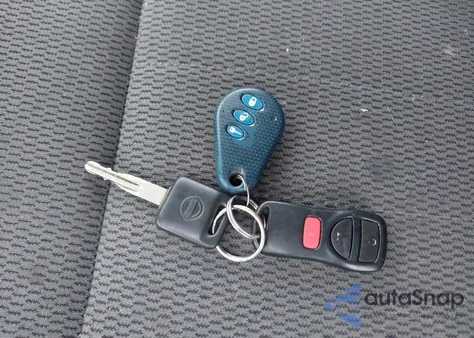 2004 Nissan Frontier Xe-V6 из США, поврежденный, VIN 1N6ED26Y44C473565